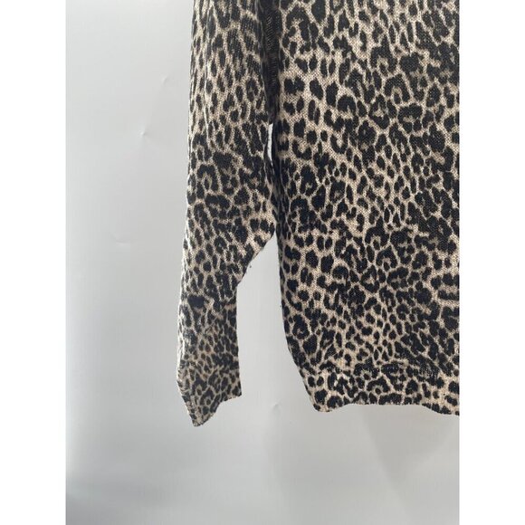 By Together Womens V-Neck Pullover Leopard Print Sweater Size Small - Picture 5 of 9